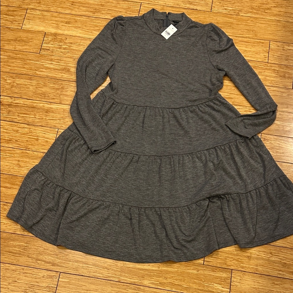 Ann Taylor Women’s Scandi Girl Gray Long Sleeve Tiered Dress NWT